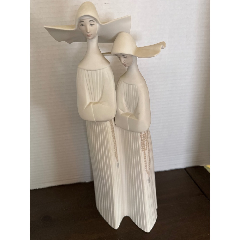 Vintage Lladro Spanish Porcelain Matte Nuns 13 Figurine 4611 Signed Garcia